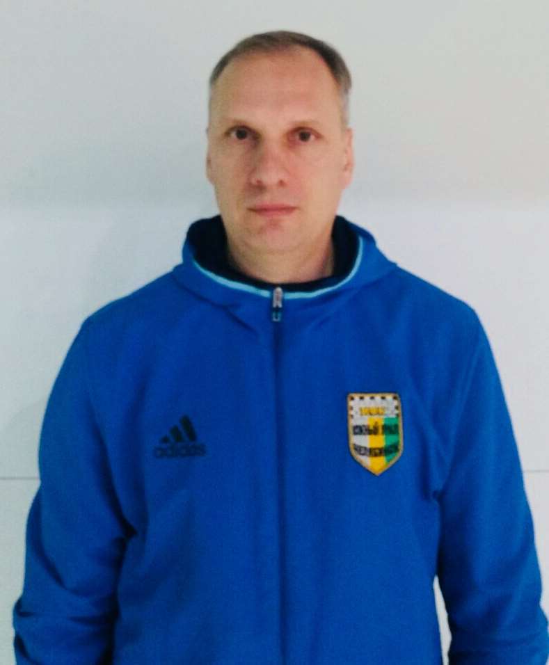 Старший тренер Власов Алексей Владимирович